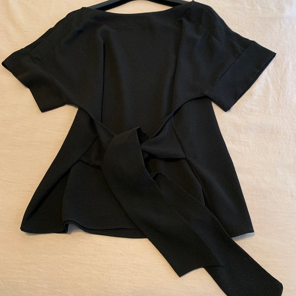 West Kei  Julianne short sleeve tie front top